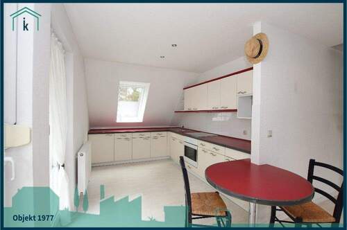 1977 DG Küche mit Essplatz.jpg - 