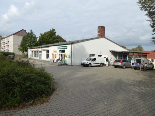 Außenansicht Objekt - Attraktives Ladengeschäft in Frankenberg – Ideale Gewerbefläche