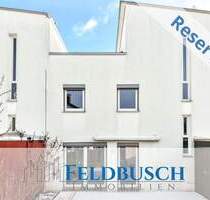 Ankommen & wohlfühlen: Modernes Reihenhaus mit Dachterrasse in beliebter Lage von Neumarkt i.d.Opf. - Neumarkt in der Oberpfalz