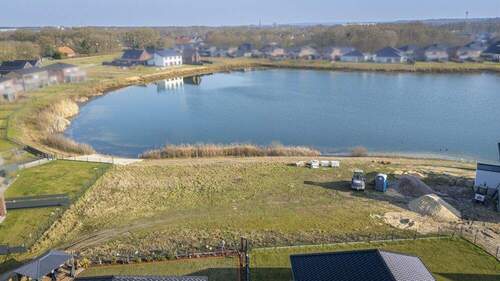 Grundstück am See - Einmalige Gelegenheit ! Baugrundstück in traumhafter, direkter Seelage !
