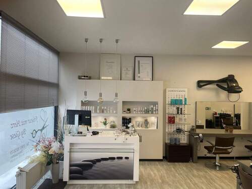 Empfang - Gewerbeobjekt (Büro, Produktion, Verkauf) in Vellmar zum Kaufen