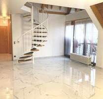 ***Modernes Wohnen auf zwei Ebenen*** 5 Zimmer-Maisonette-Wohnung mit Dachterrasse *** Festpreis** - Hockenheim