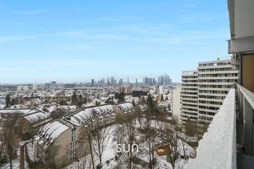 MALERISCHER AUSBLICK - 