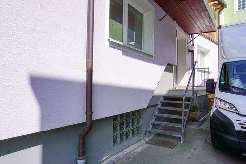 Lieferzone/Seiteneingang - Gewerbeobjekt (Büro, Produktion, Verkauf) in Hollfeld zur Miete