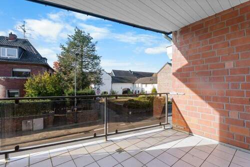 Balkon - 4 Zimmer Etagenwohnung zum Kaufen in Jülich / Koslar