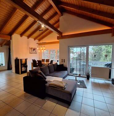 Wohnzimmer - 2 Zimmer Etagenwohnung zum Kaufen in Lorsch