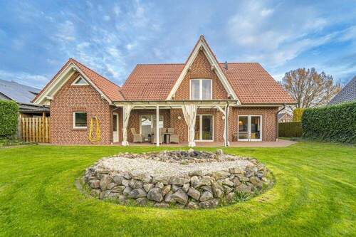 Garten - 6 Zimmer Mehrfamilienhaus, Wohnhaus in Herzlake