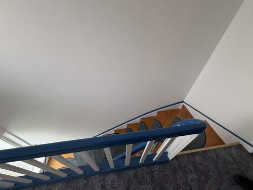 Treppenaufgang - 3 Zimmer Etagenwohnung zum Kaufen in Celle