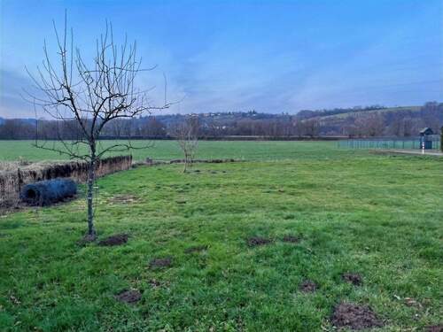 Aussicht ins Wasserschutzgebiet - Grundstück in Hennef zum Kaufen