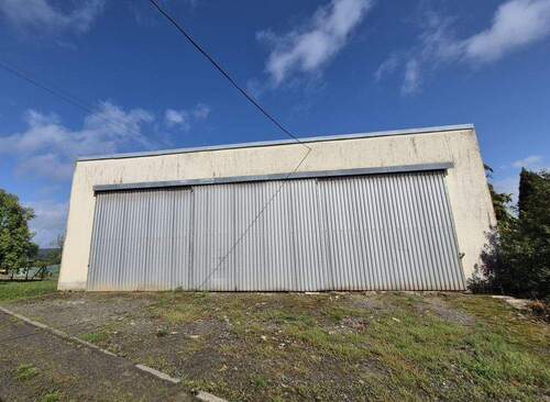 Werkstatt und Garage Traktoren - 7 Zimmer Einfamilienhaus zum Kaufen in Weitersbach