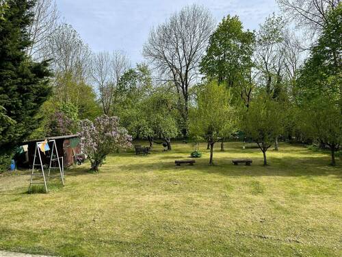 Garten - 1 Zimmer Mehrfamilienhaus, Wohnhaus zum Kaufen in Bad Windsheim