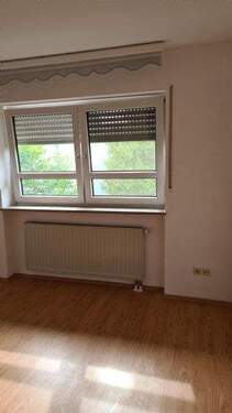 Schlafzimmer - Etagenwohnung mit 60,00 m² in Kitzingen zur Miete