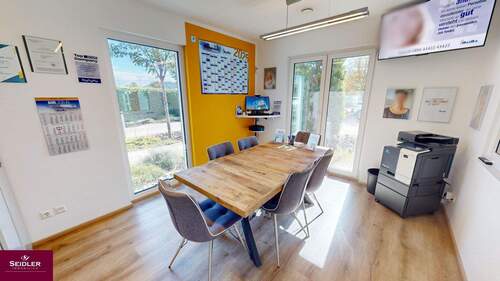 EG - Besprechungsraum - 7 Zimmer Büro in Endingen am Kaiserstuhl
