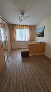 Schlafzimmer - Etagenwohnung mit 99,10 m² in Stralsund zum Kaufen