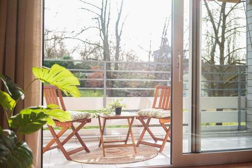 Balkon mit Ausblick ins Grüne - Etagenwohnung mit 77,00 m&sup2; in Mülheim an der Ruhr zum Kaufen