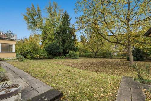 Parkähnliches Grundstück - 