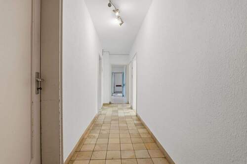 Praxis im Erdgeschoss - 