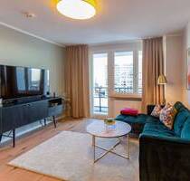 Mitte at its Best: Löffelfertige 2-Zimmer-Wohnung mit Blick über Berlin