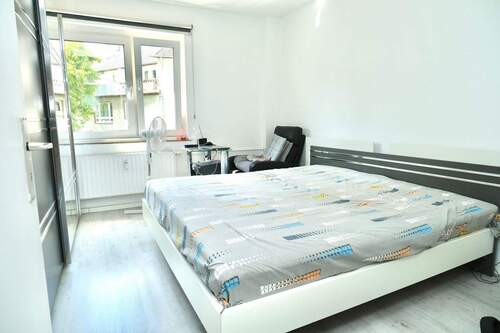 Schlafzimmer - Etagenwohnung mit 57,00 m&sup2; in Düsseldorf zum Kaufen