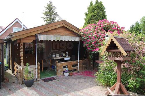Blockhütte - Einfamilienhaus mit 77,80 m² in Weener zum Kaufen