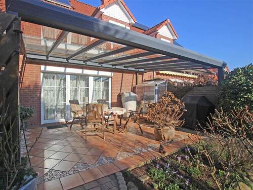 überdachte Terrasse - 
