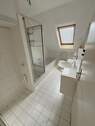 Blick ins Badezimmer - 