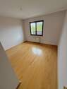 Eltern - Etagenwohnung mit 79,00 m&sup2; in Erlangen zum Kaufen