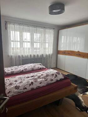 Schlafzimmer_2 EG - 