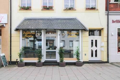 Laden - 4 Zimmer Mehrfamilienhaus, Wohnhaus zum Kaufen in Dessau-Roßlau