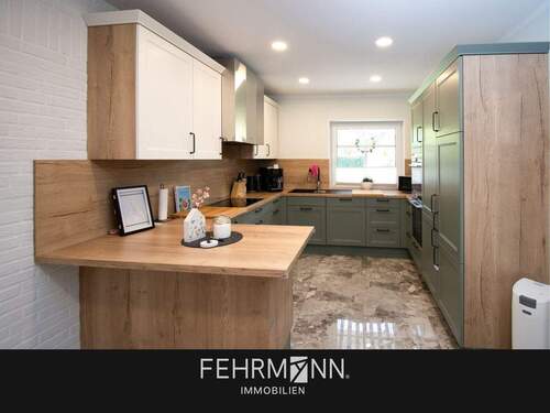 Bild 1 - Seenähe - Saniertes Einfamilienhaus am Herzogsee zum Kauf