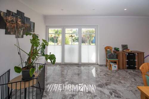 Wohn- und Esszimmer - 