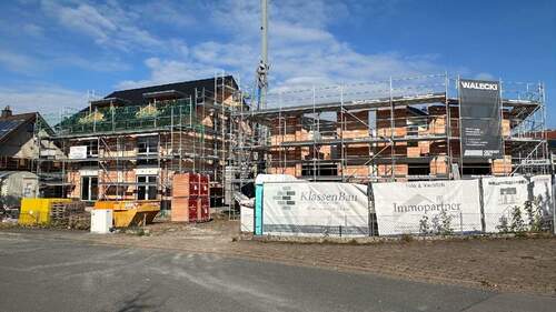 Baustelle 28.9. - 6 Zimmer Doppelhaushälfte in Schlangen