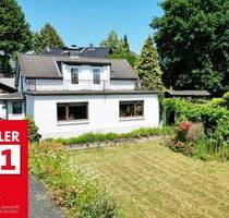 Freistehendes Einfamilienhaus mit großem Bebauungspotenzial - Bergisch Gladbach