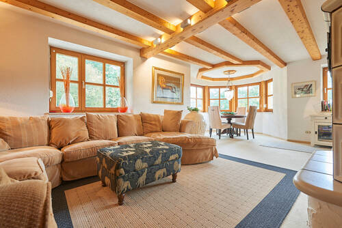 Wohnzimmer (EG) - 6 Zimmer Mehrfamilienhaus, Wohnhaus zum Kaufen in Viechtach