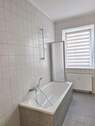 Badezimmer - 2 Zimmer Etagenwohnung zur Miete in Chemnitz