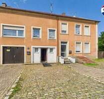 Zweifamilienhaus mit Potential zur Neugestaltung - Rehlingen-Siersburg