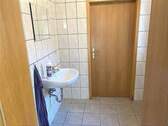 Vorraum Toilette - 