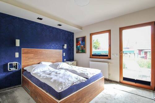 Schlafzimmer EG - 