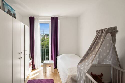 Zimmer 1 - 
