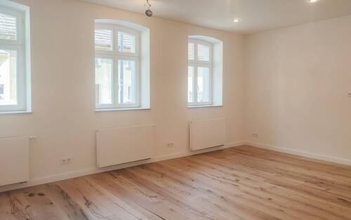 Wohnzimmer - 2 Zimmer Terrassenwohnung in Hoyerswerda