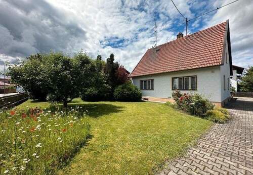 Grundstück Bild 1.jpg - 5 Zimmer Mehrfamilienhaus, Wohnhaus zum Kaufen in Forstern