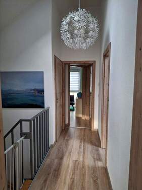 Flur OG - Doppelhaushälfte mit 108,00 m&sup2; in Hagen zum Kaufen