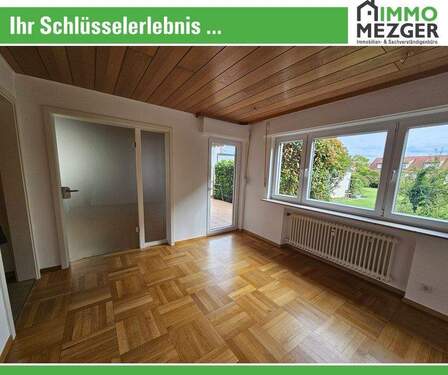 Wohnzimmer.jpg - ++ Schöner Wohnen mit Blick ins Grüne - für das moderne Paardie junge Familie in guter Wohnlage ++