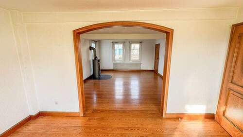 Blick ins Wohnzimmer - 