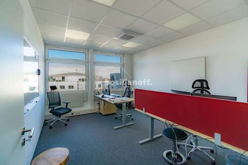 Büro 3 - Büro mit 222,00 m&sup2; in Gräfelfing zur Miete