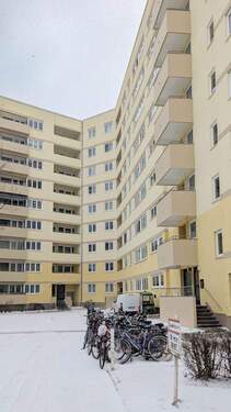 Gebaeude-2.jpg - HOMESK - Vermietete 3-Zimmer-Wohnung mit Balkon in Reinickendorf