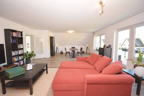 Wohnzimmer - Etagenwohnung mit 113,00 m&sup2; in Niederkassel zum Kaufen