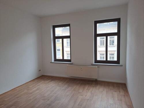 Wohnzimmer - 3 Zimmer Etagenwohnung zur Miete in Chemnitz