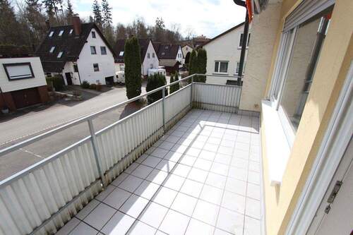 Balkon_www.villingen.immobilien - 3 Zimmer Etagenwohnung in Bad Dürrheim