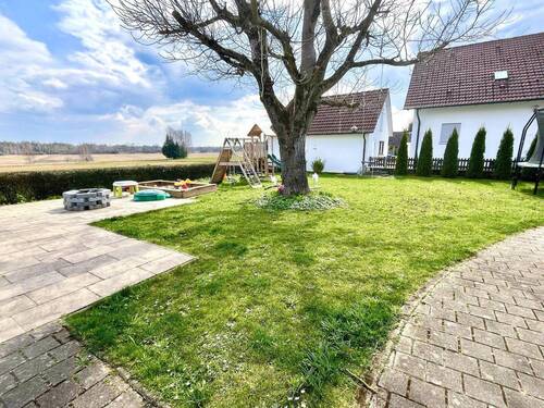 Garten Seitenansicht - 
